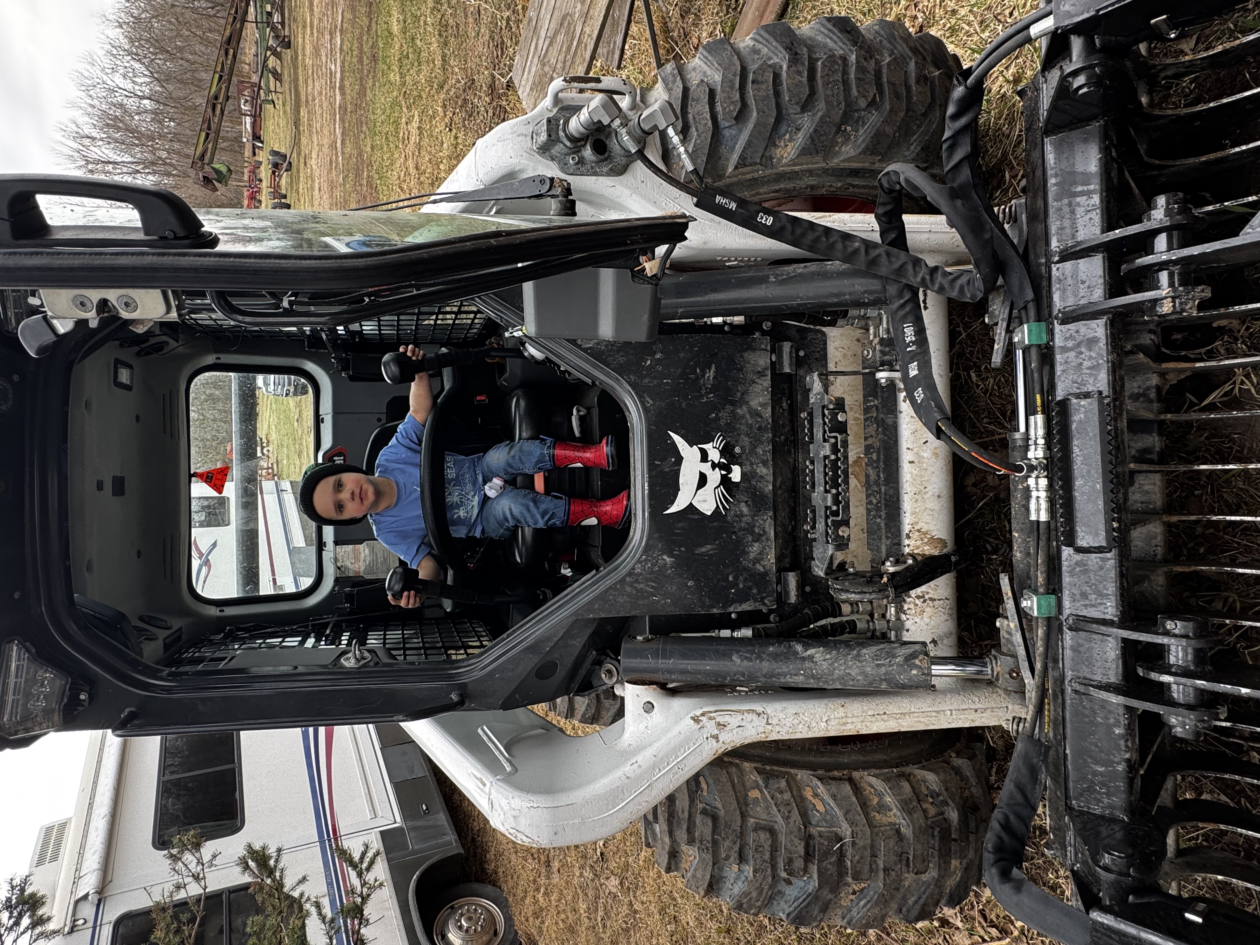 Skid loader work Central Minnesota