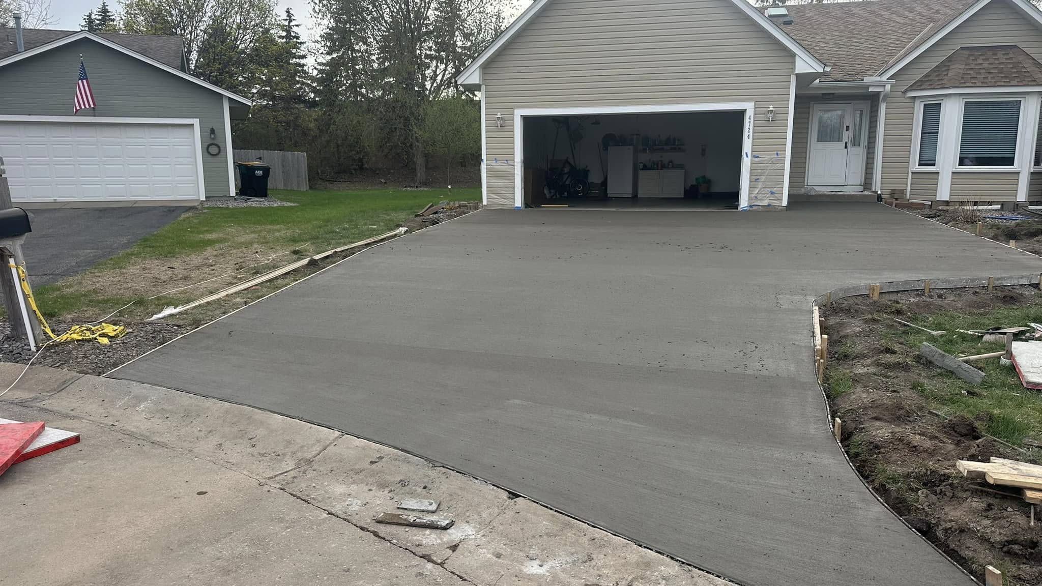 Muñoz Concrete LLC project photo - concrete work Central Minnesota