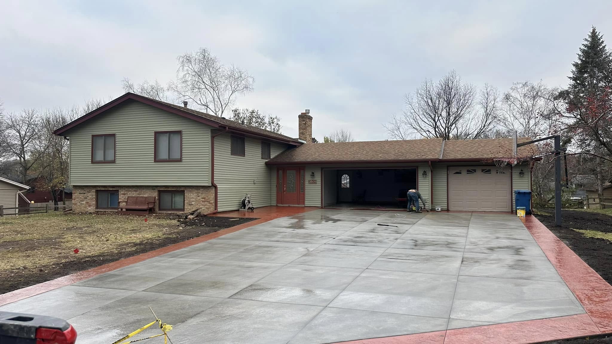 Muñoz Concrete LLC project photo - concrete work Central Minnesota