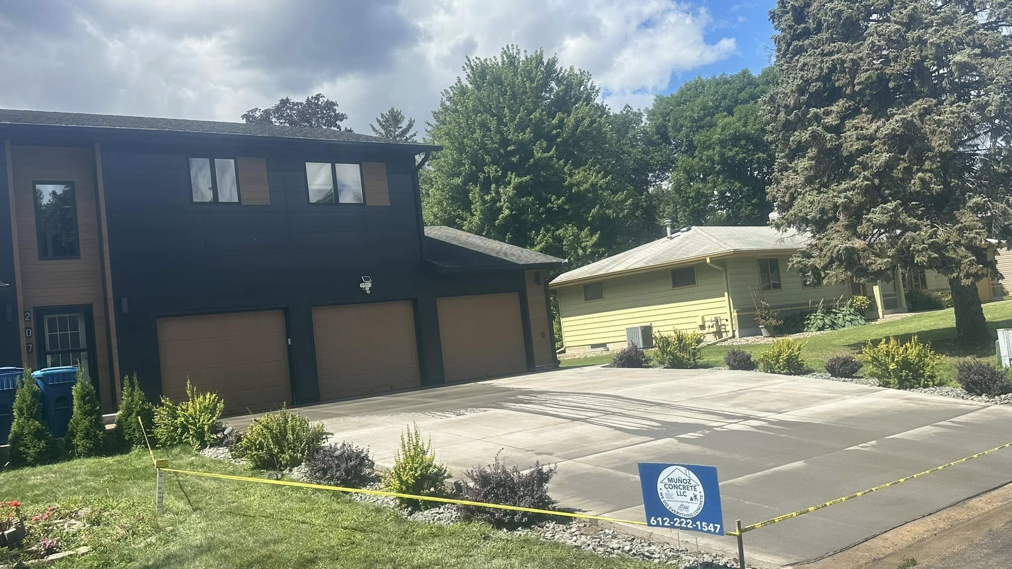 Muñoz Concrete LLC project photo - concrete work Central Minnesota