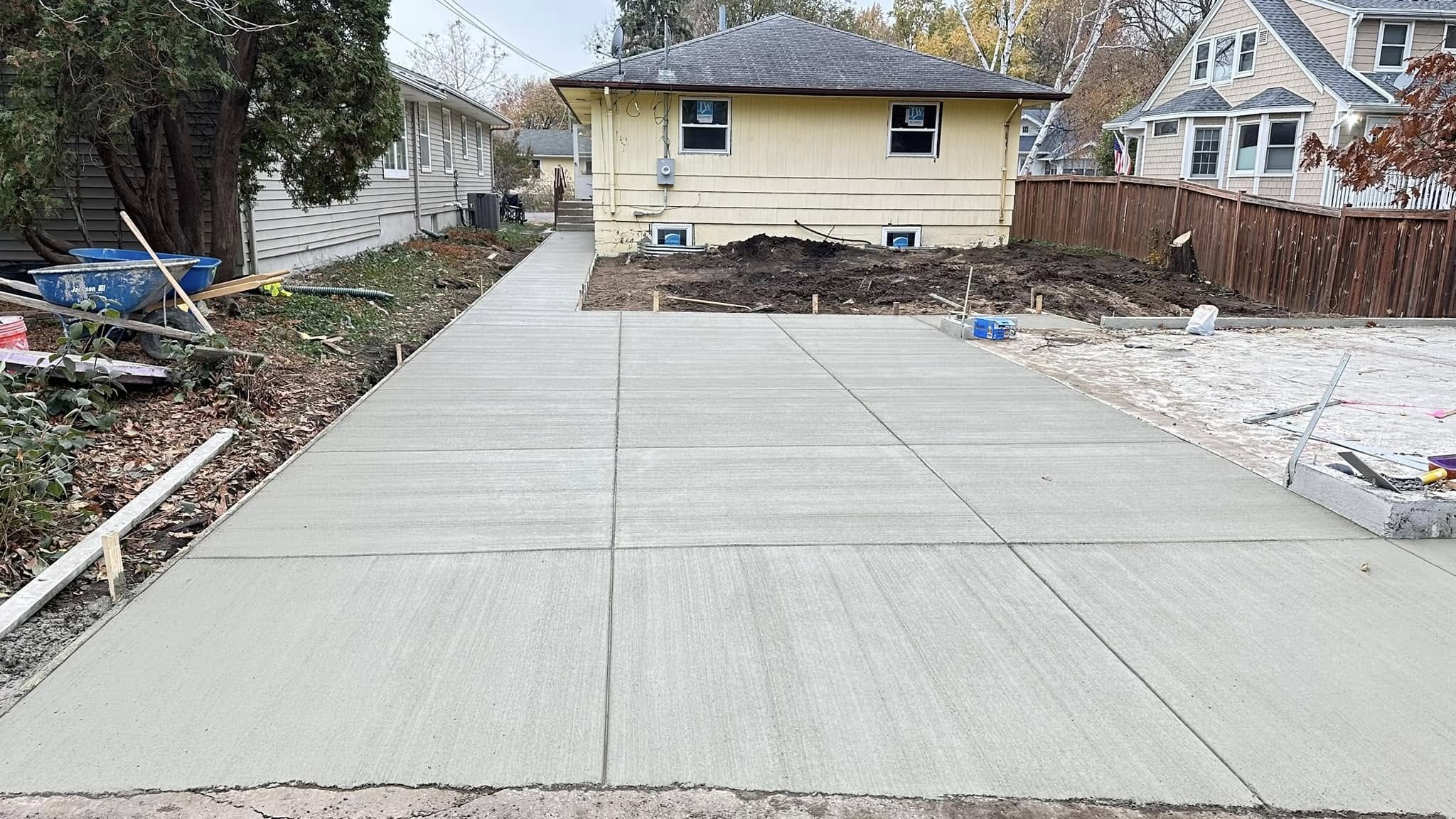 Muñoz Concrete LLC project photo - concrete work Central Minnesota